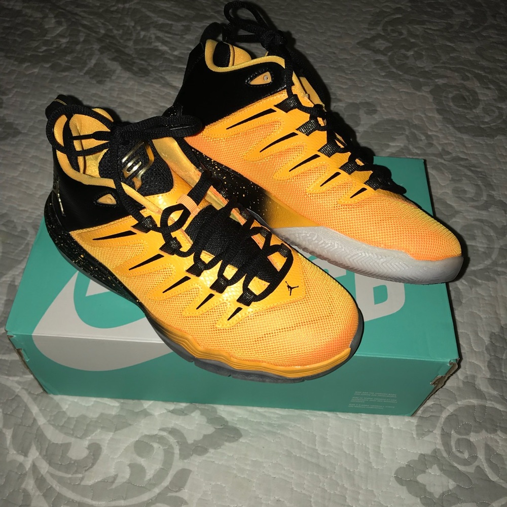 Nike Jordan CP3 Dragons,Size-5.5Y(Adult 7)🌟
